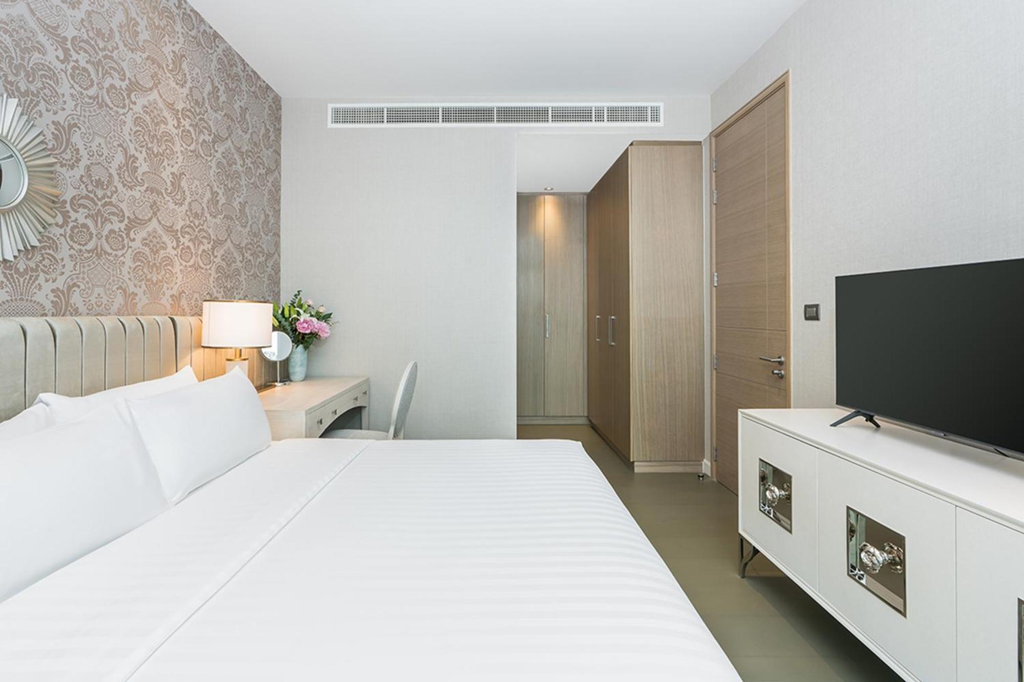 Magnolias Ratchadamri Boulevard Serviced Residences Bangkok Room photo